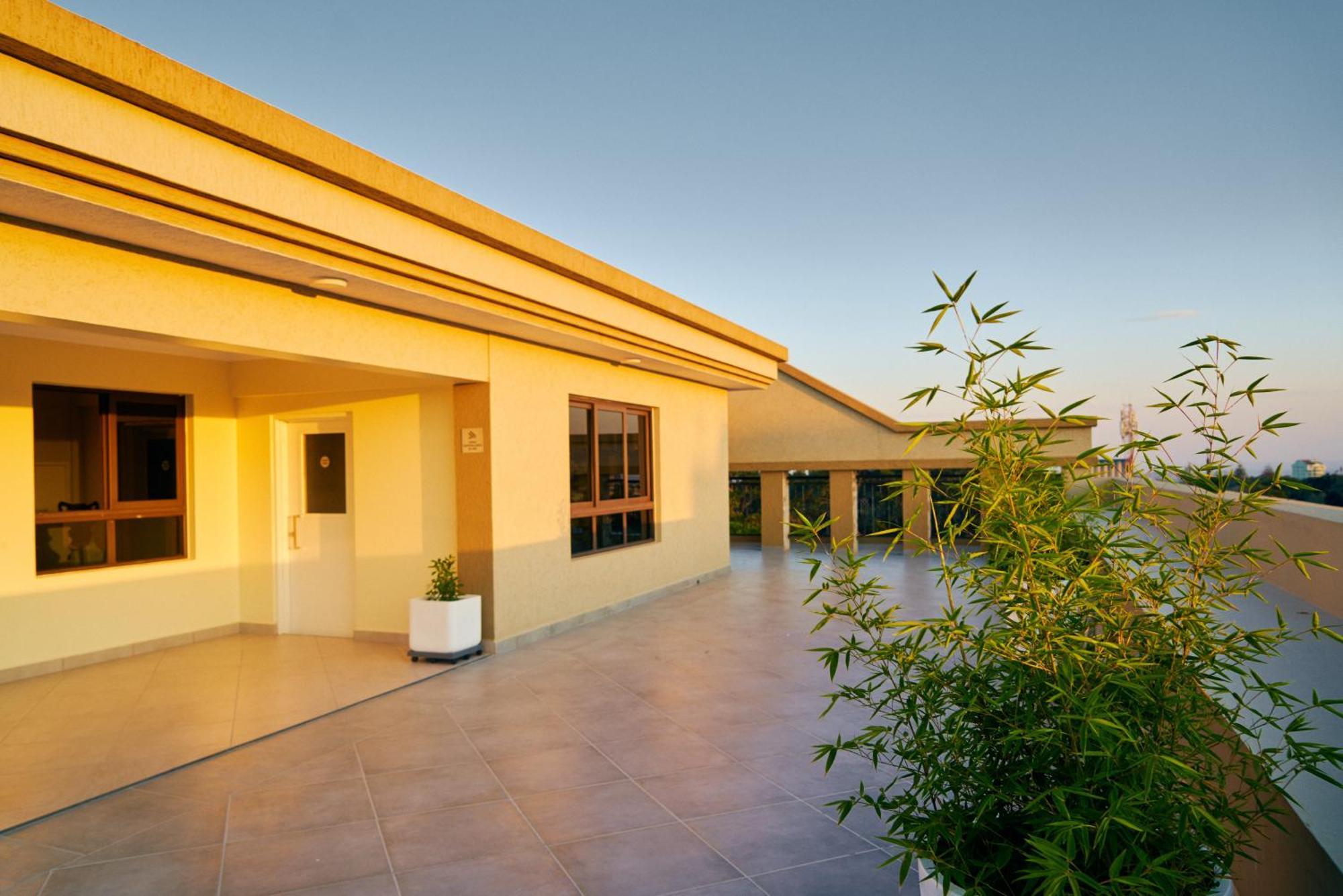 Westwood Residences 아루샤 외부 사진