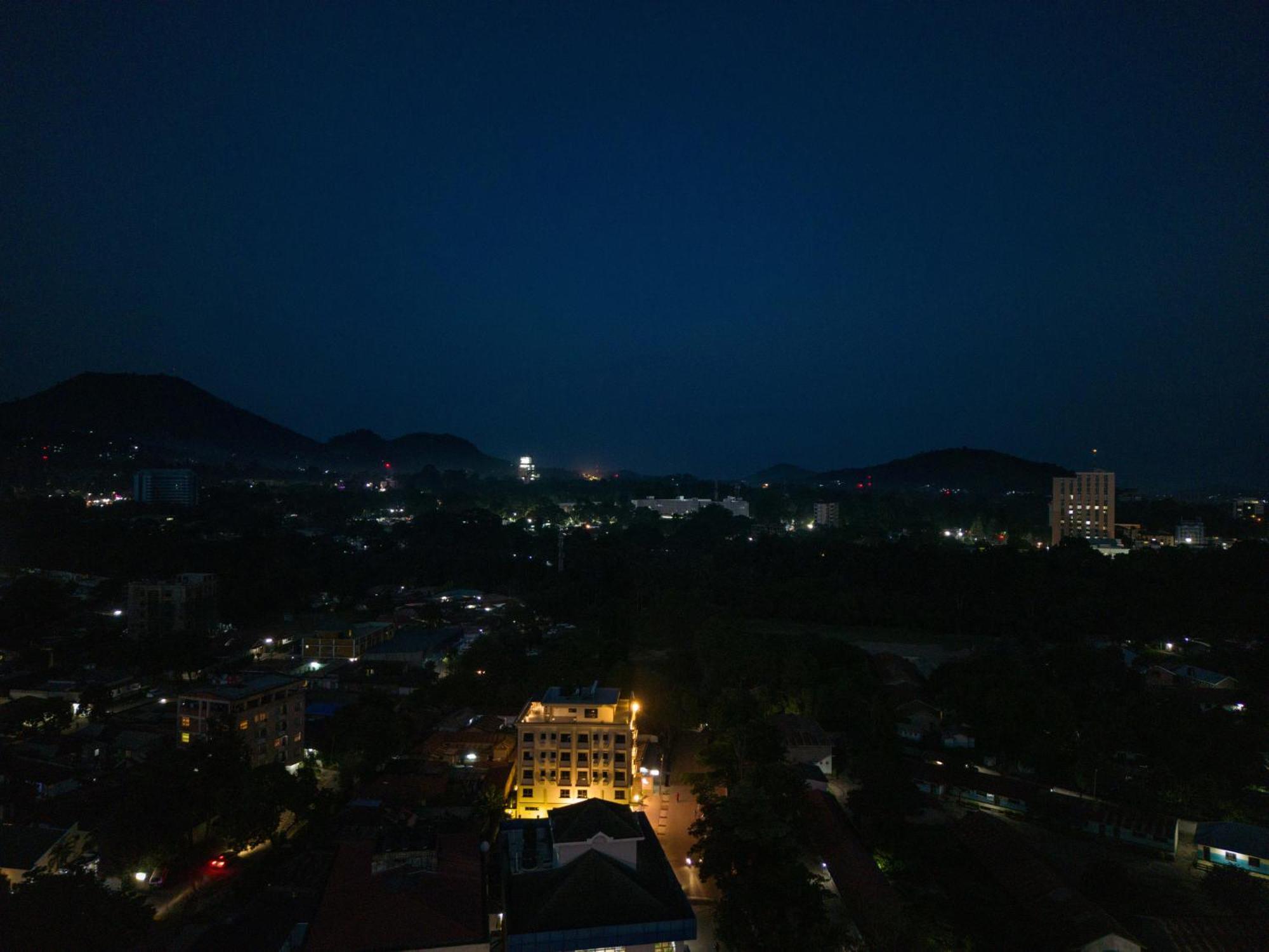 Westwood Residences 아루샤 외부 사진