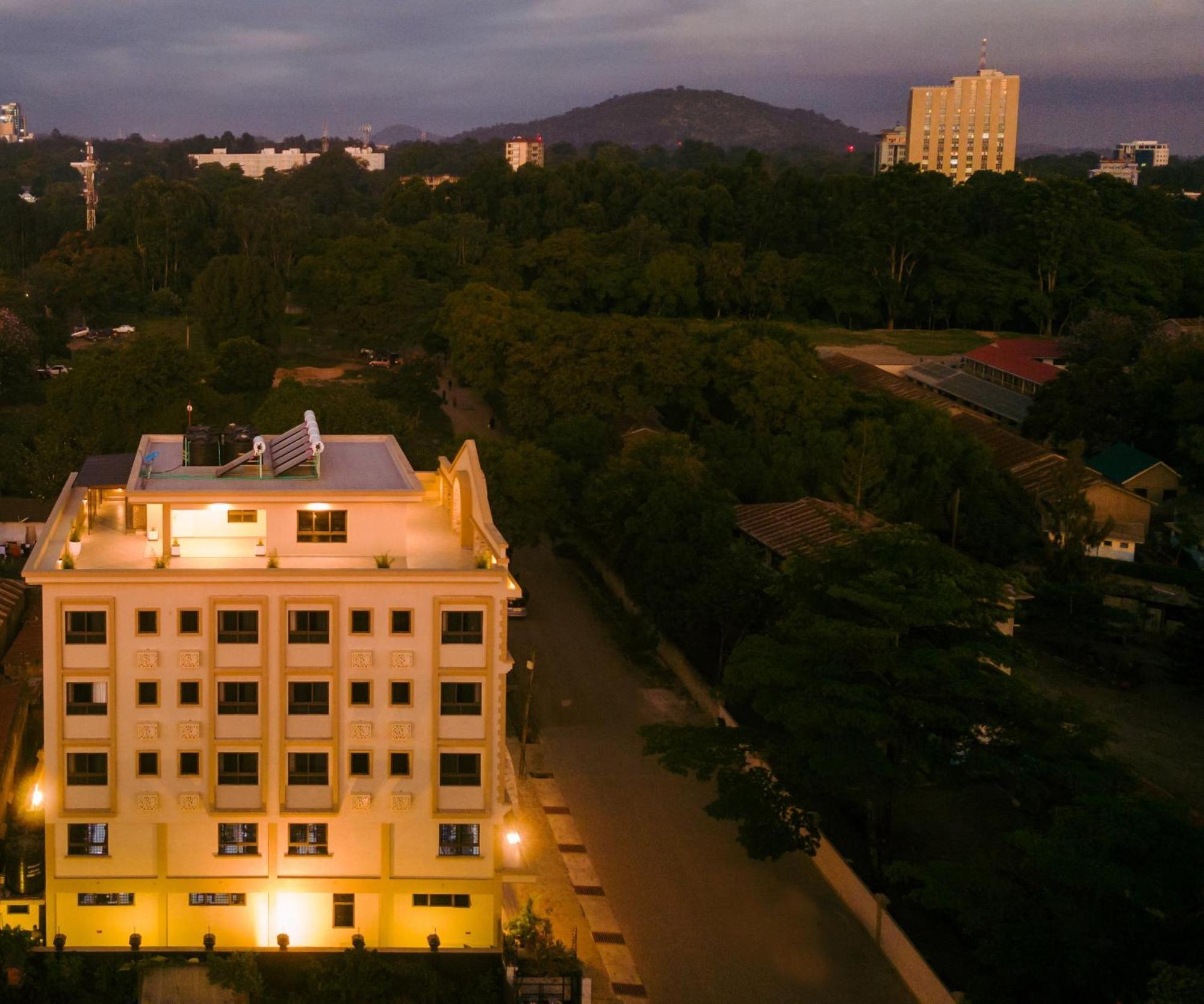 Westwood Residences 아루샤 외부 사진
