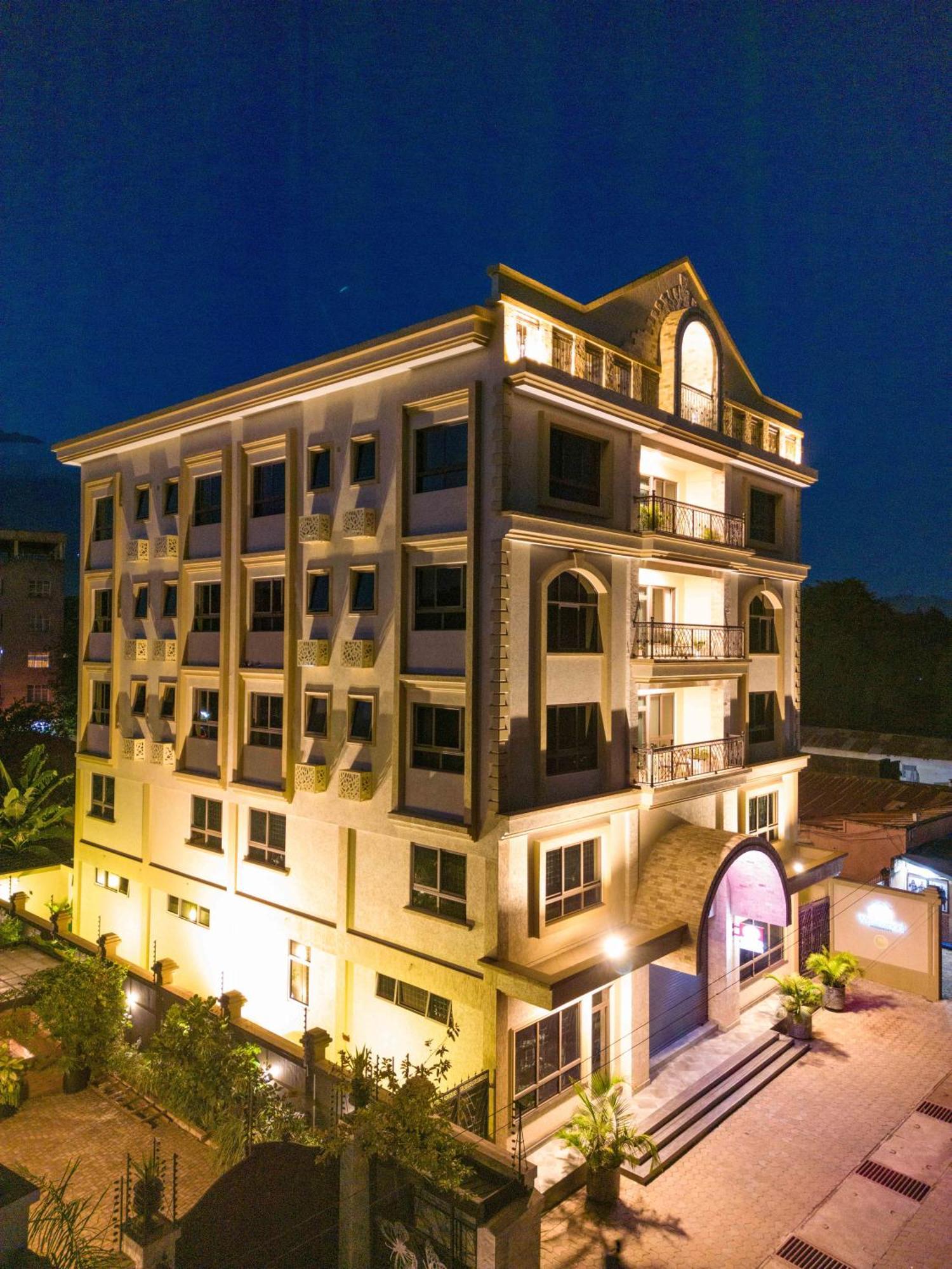 Westwood Residences 아루샤 외부 사진